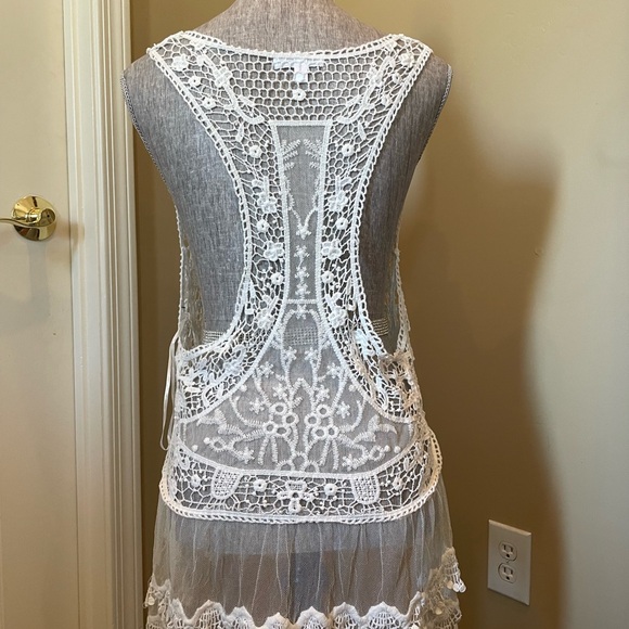 Sheer, lace embroidery racer back top. - Picture 2 of 6